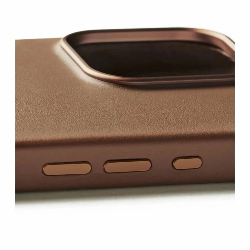 Накладка Mujjo Leather Case With MagSafe для iPhone 16 Pro, Tan (MUJJOCL051TN). Фото 4