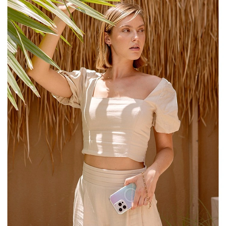 Накладка Uniq для iPhone 16 Pro Max COEHL (MagSafe), Linear Iridescent (IP6.9P(2024)-LINMIRD). Фото 6