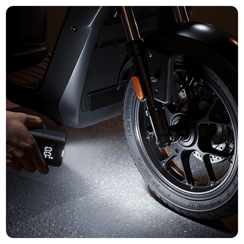 Mijia-Portable-Inflator-Automatic-Stop-Lighting-MJBXCQBQW-10